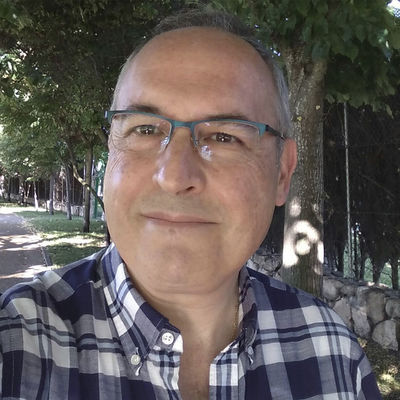 Fernando Domínguez Gómez Imagen de Fernando Domínguez Gómez - Personal docente del Centro Humanización de la Salud