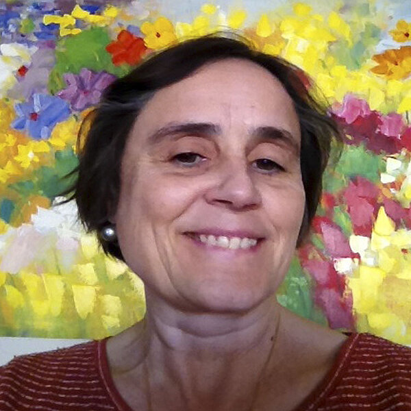 Imagen de Ángeles Lozano León - Personal docente del Centro Humanización de la Salud
