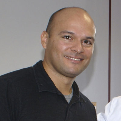 Juan Pablo Hernández Pinzón Imagen de Juan Pablo Hernández Pinzón - Personal docente del Centro Humanización de la Salud